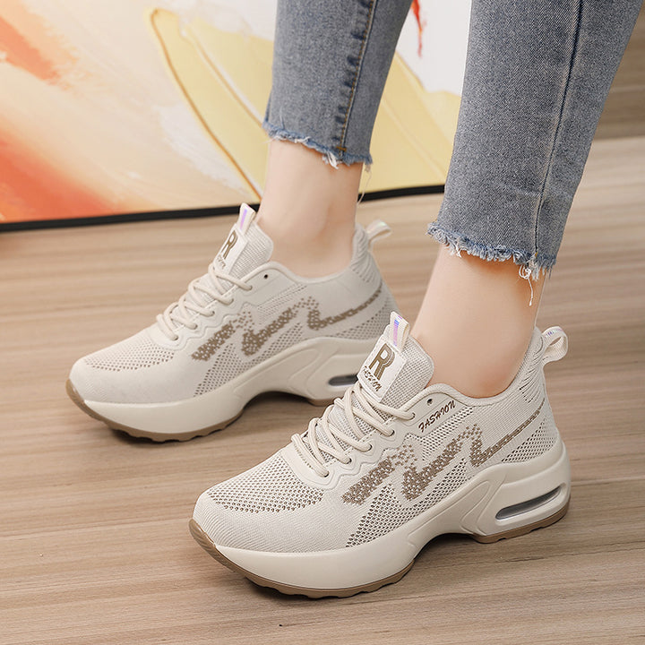 Dame nan moderigtige strik-fitness-sneakers med ergonomisk rocker-sål og indbygget dæmpningskammer Skovae