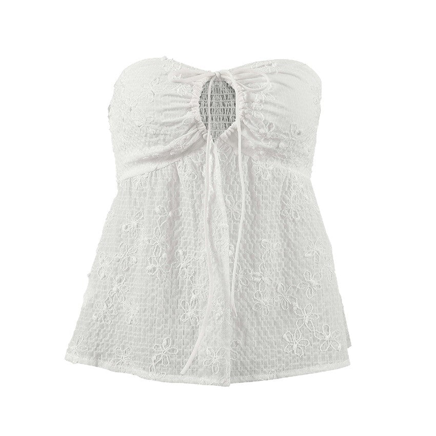 Dame indpakningsbluse med blomsterbroderi og afslappet pasform Stilla