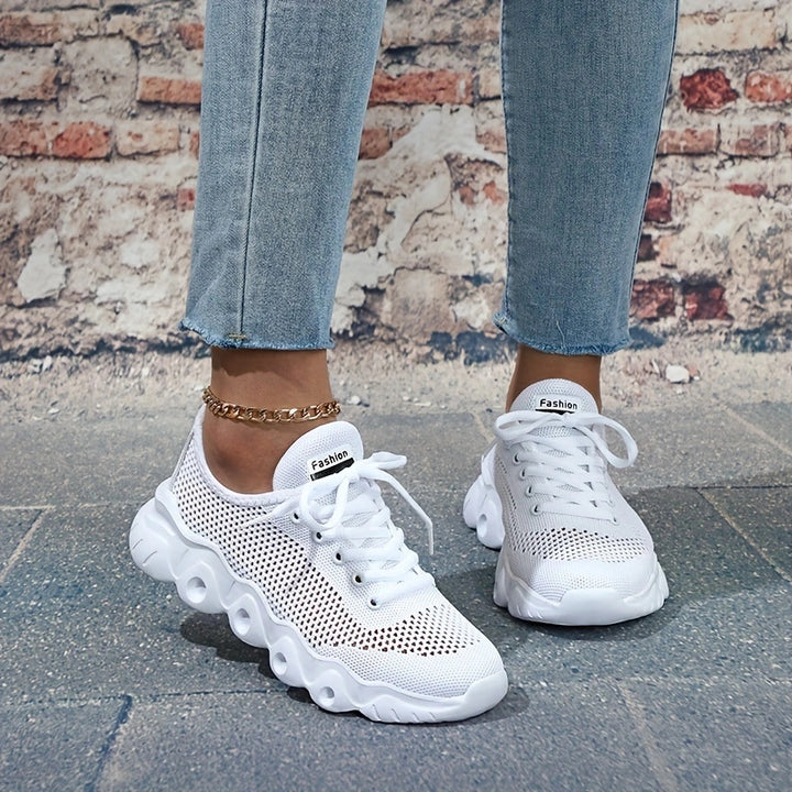 Dame Åndbar Mesh-sneaker med fleksibel sål og skridsikkert profil Stilla