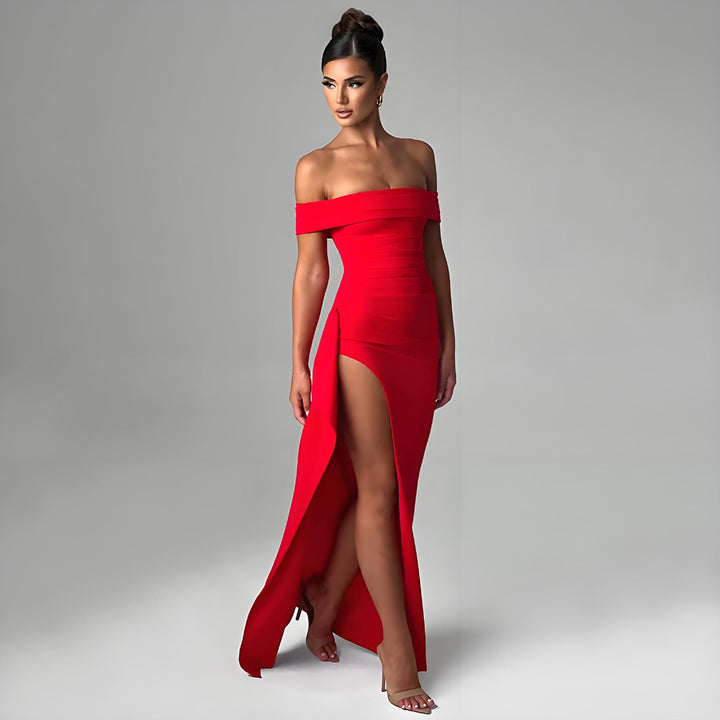 Dame Off-Shoulder Maxikjole med elegant slids og figursyet snit Skovae