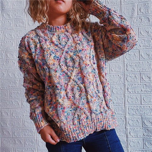 Kvinders chunky strikket sweater med farverigt strikkemønster Stilla