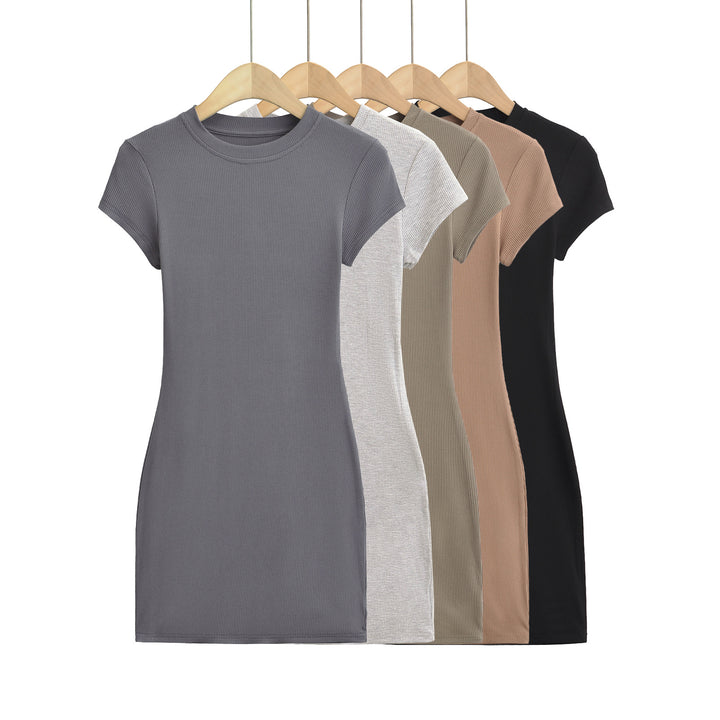 Dame figursyet T-shirt kjole lavet af kvalitets stretchmateriale med kort ærme Stilla