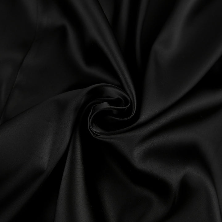 Dame elegant minikjole med høj skorsten kant og flydende satin stof Stilla