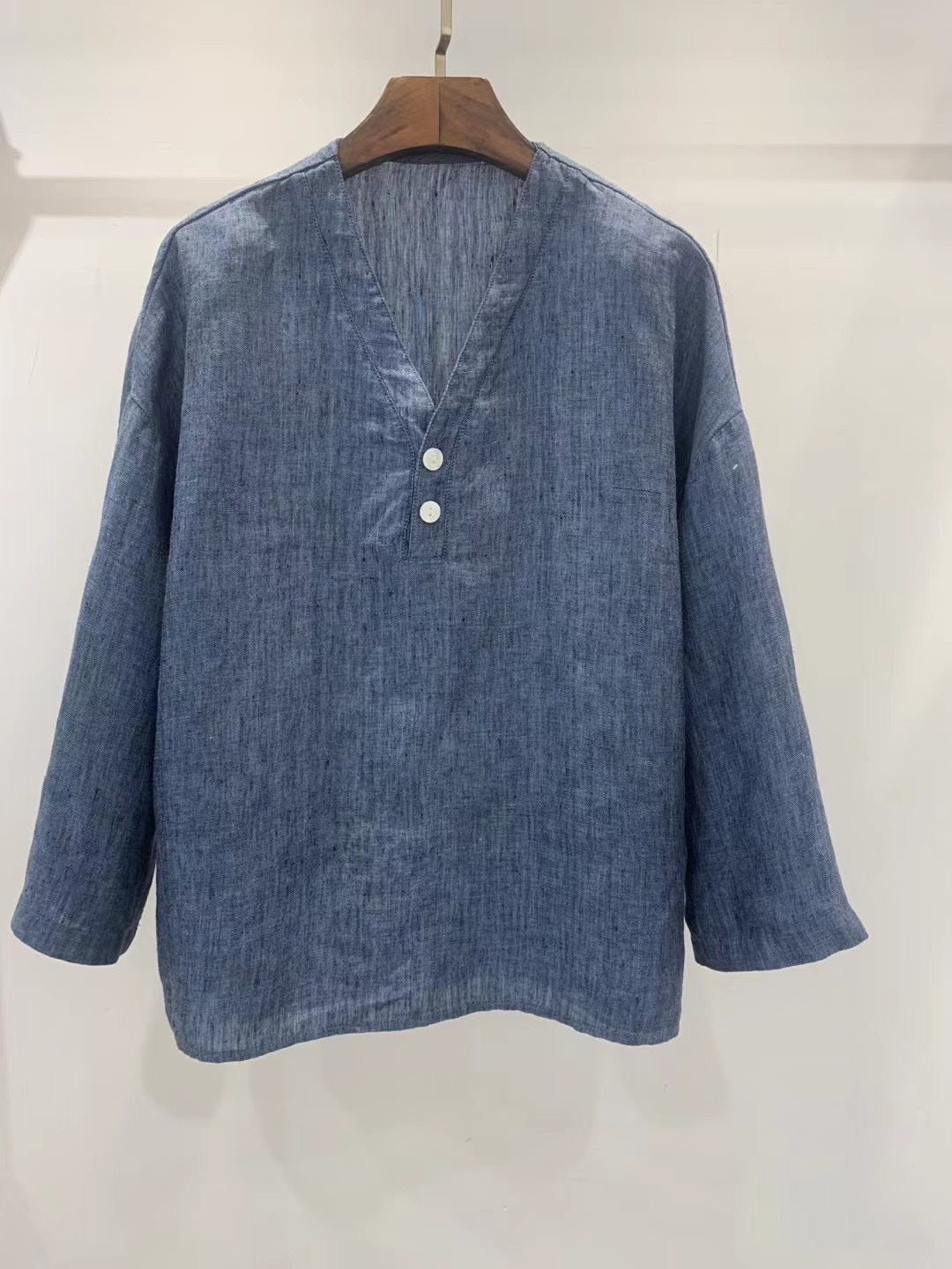 Femme Casual V-Udskæring Linned Top Stilla