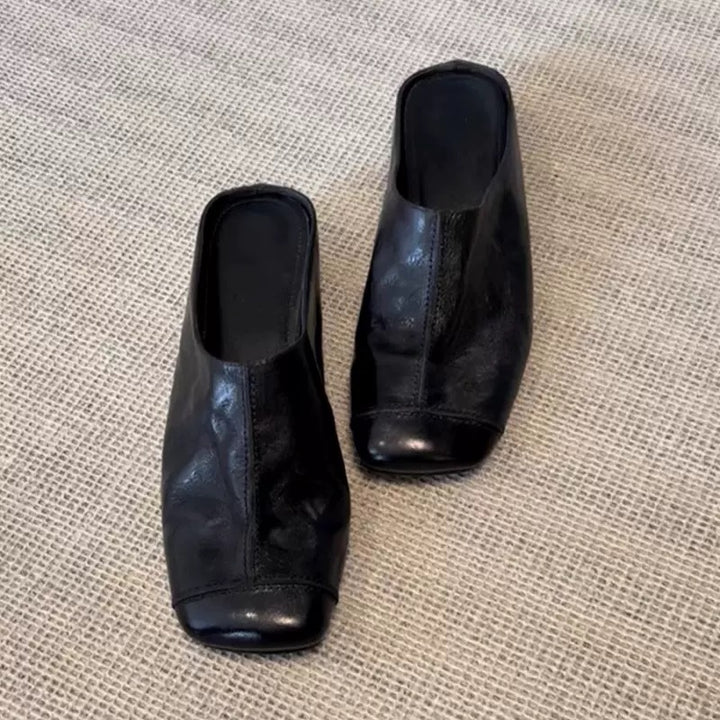 Femme Open-Toe Mules med slankt design Stilla