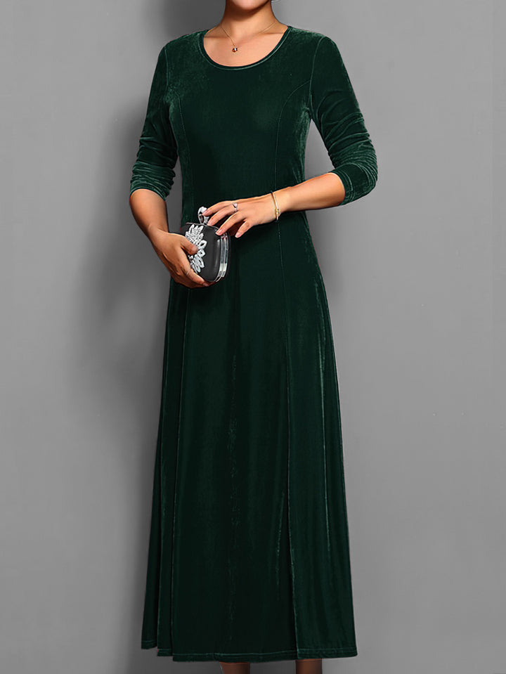 Dame elegant aftenkjole lavet af blød velour Stilla
