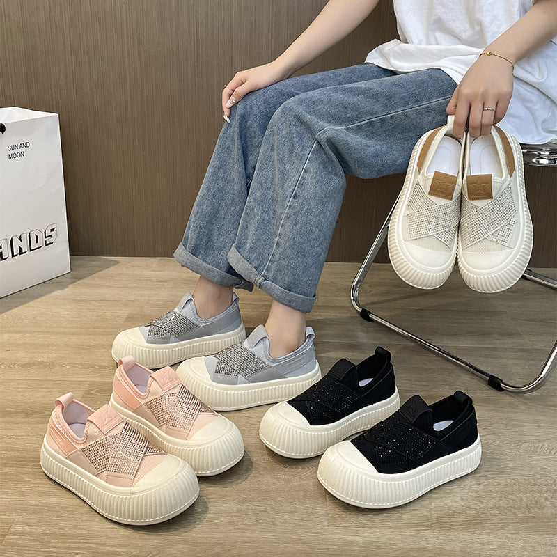 Dame Sneakers med elastiske krydsbånd og skridsikker sål Stilla