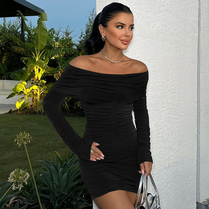 Dame Off-Shoulder Minikjole med raffinerede flæsedetaljer og figursyet pasform Stilla
