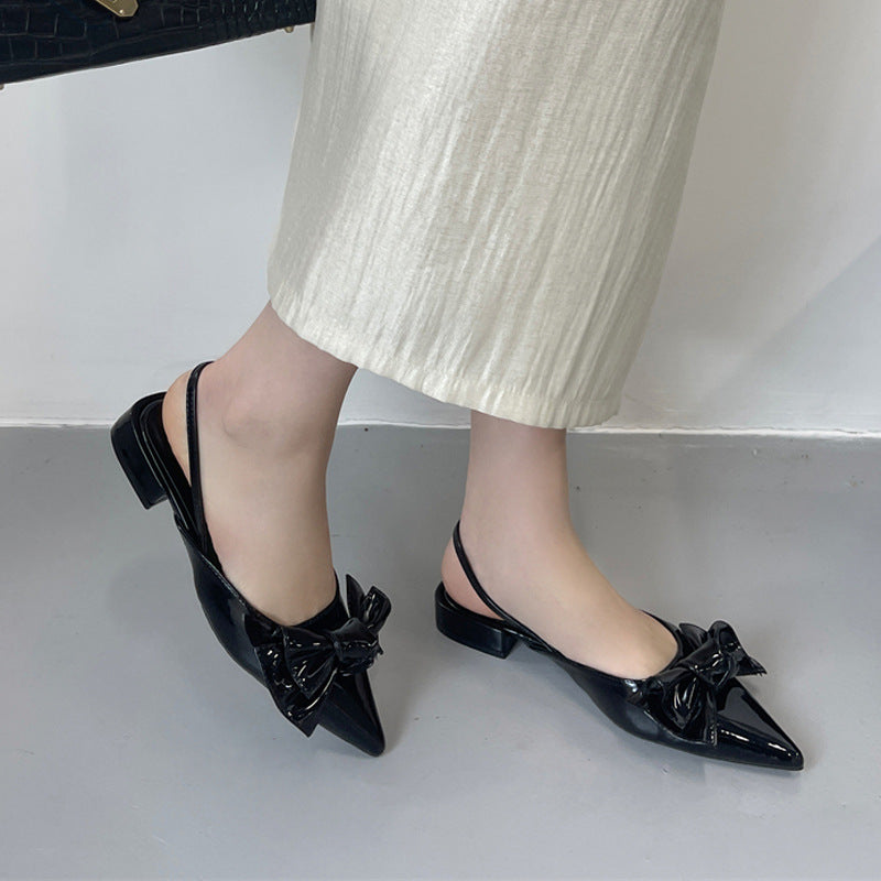 Dame Slingback-pumper med elegant bueudsmykning og spids tå Stilla