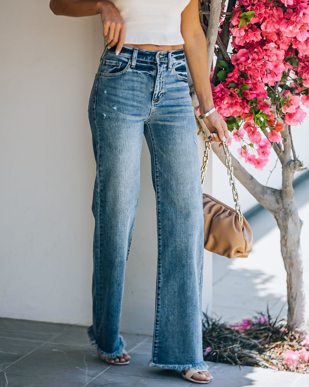 Dame Flared Jeans med frynset kant og høj talje Stilla