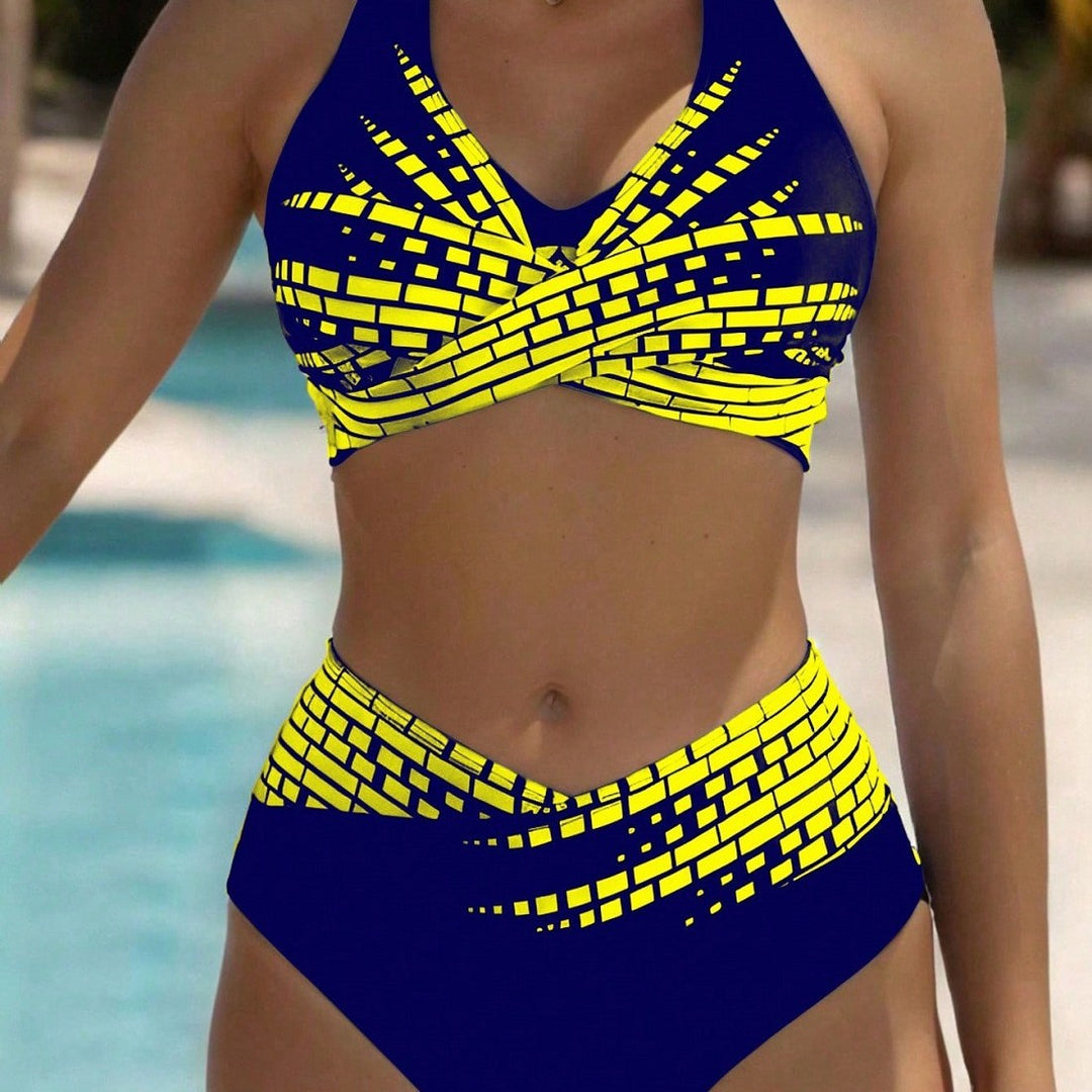 Dame triangel bikini med moderne snit og grafisk design Skovae