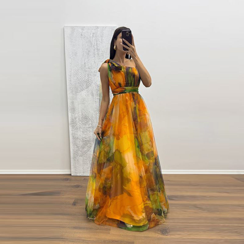 Dame festlig maxi kjole med gennemsigtige chiffon-overlæggere og fine flæse-design