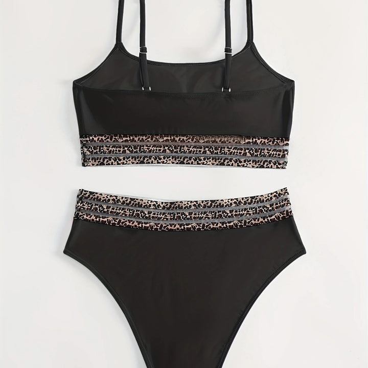 Dame Bikini-sæt med moderigtigt crop-top og højtaljede shorts Skovae