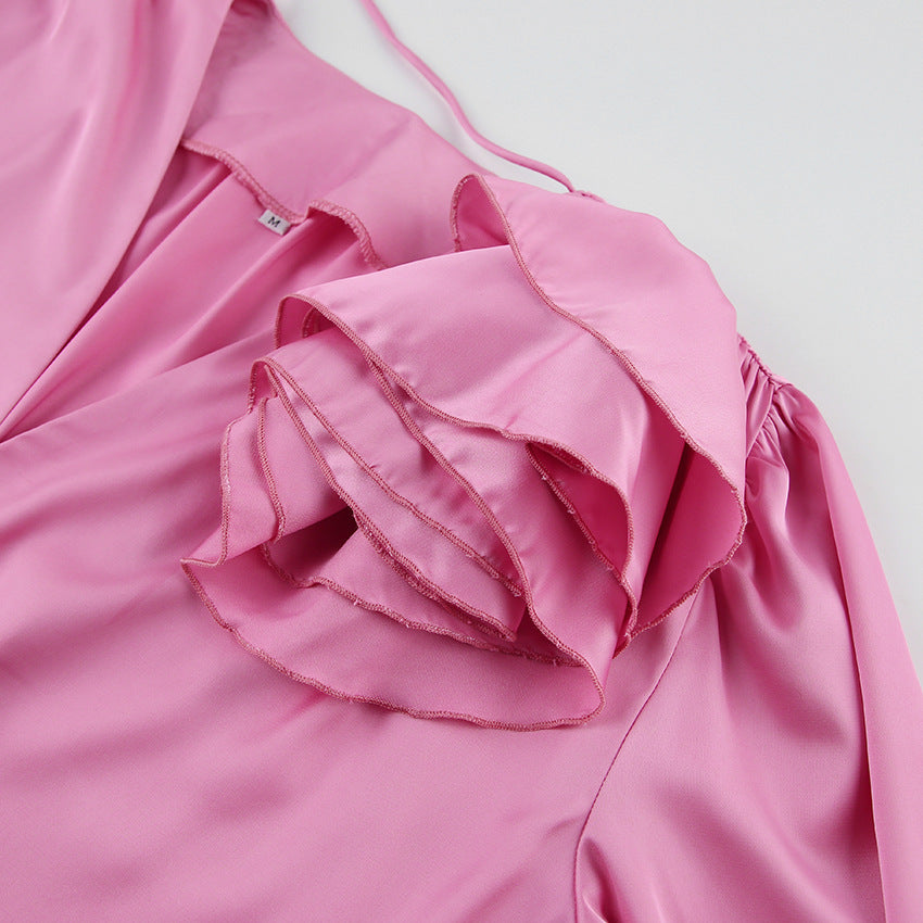 Damebluse med rynkedetaljer og elegant snørebånd Stilla