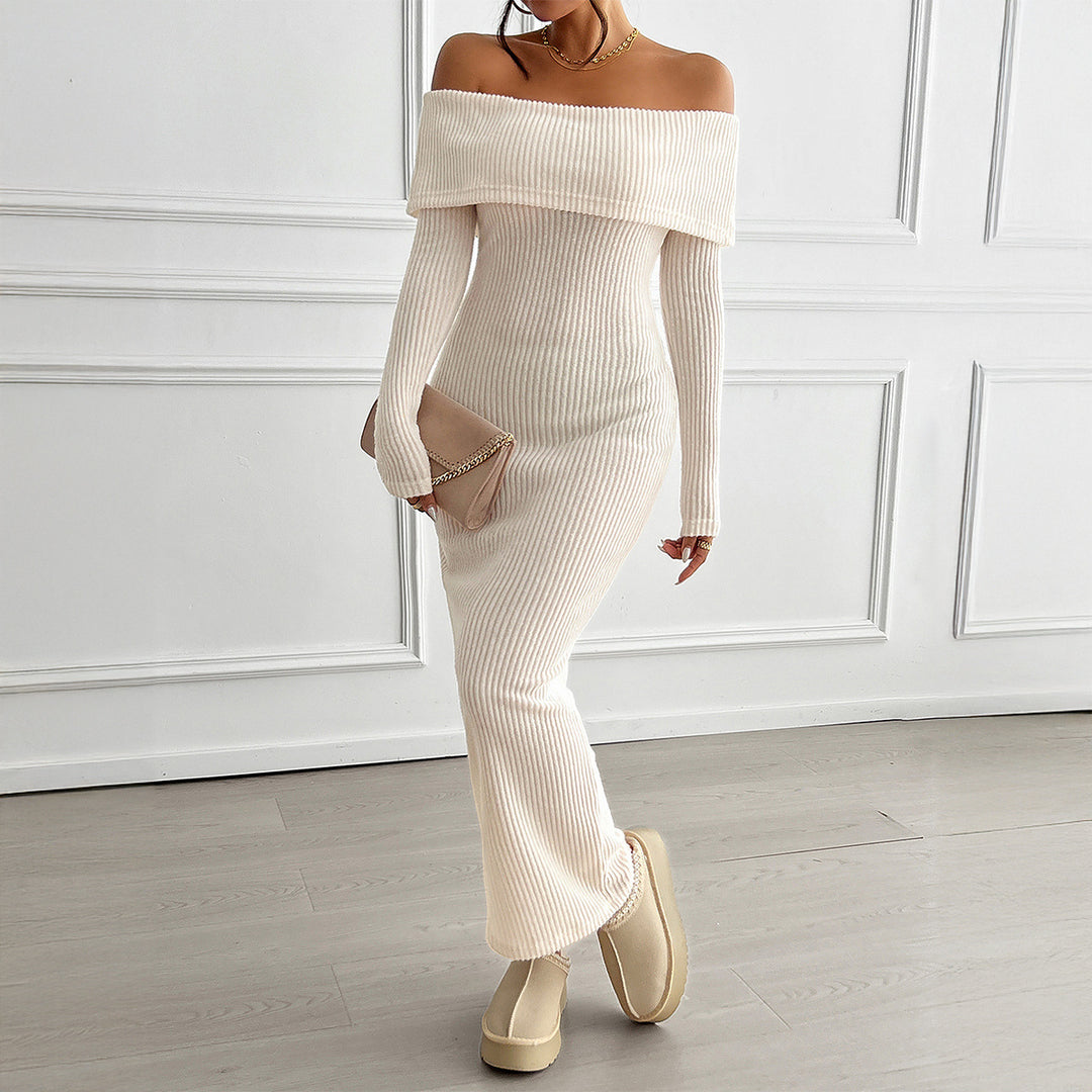 Dame Off-Shoulder Strikkemaxikjole med tætsiddende pasform Stilla