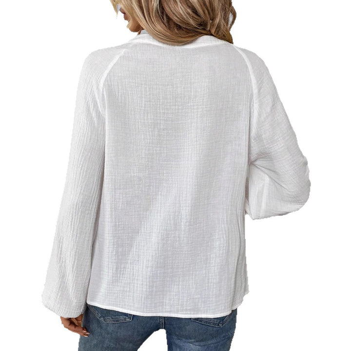 Dame nan afslappet bomulds-gaze-bluse med broderet V-udskæring, paisley-broderi, raglan-yninger og vidde ballonærmer Skovae