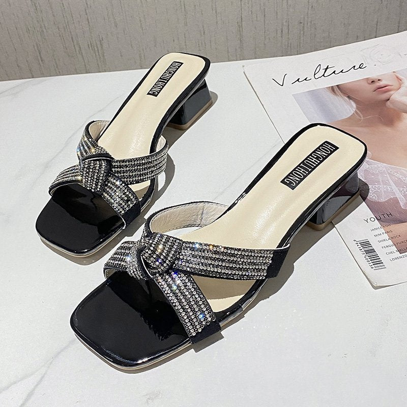 Dame elegante sandaler med strasspynt og komfortabel blokhæl Stilla