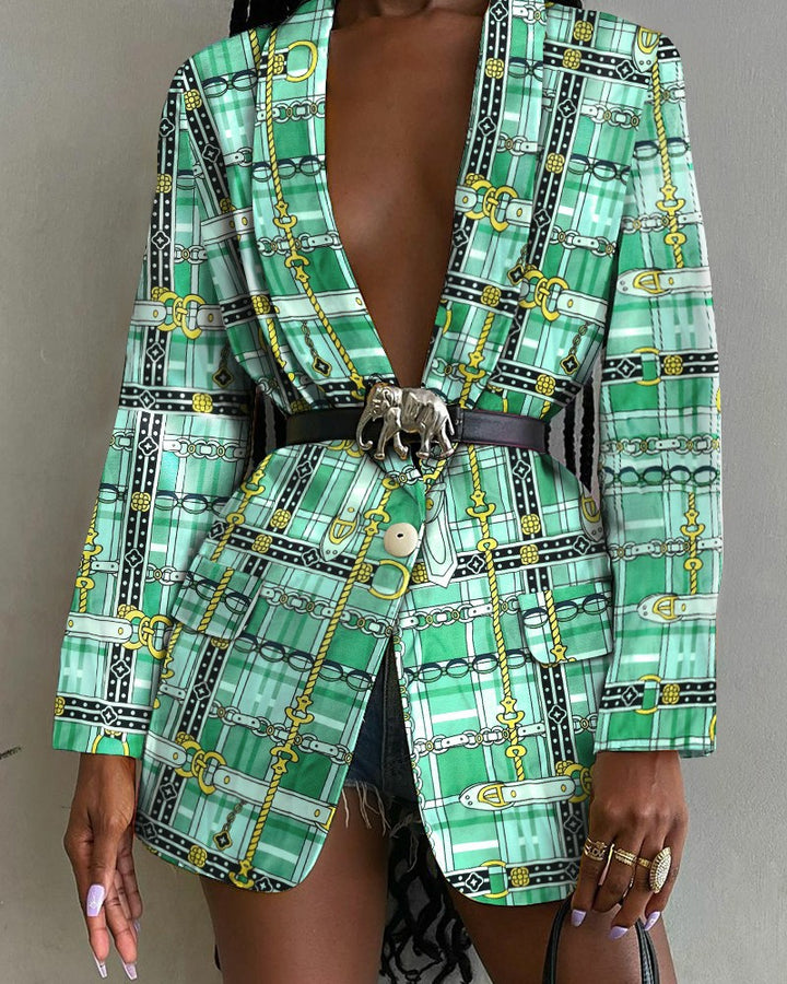 Dame moderigtig blazer med dyb V-udskæring og iøjnefaldende kædemønster Stilla