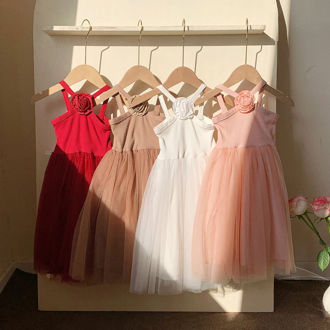 Pige Tulle Festkjole med blomsterapplikationer Stilla