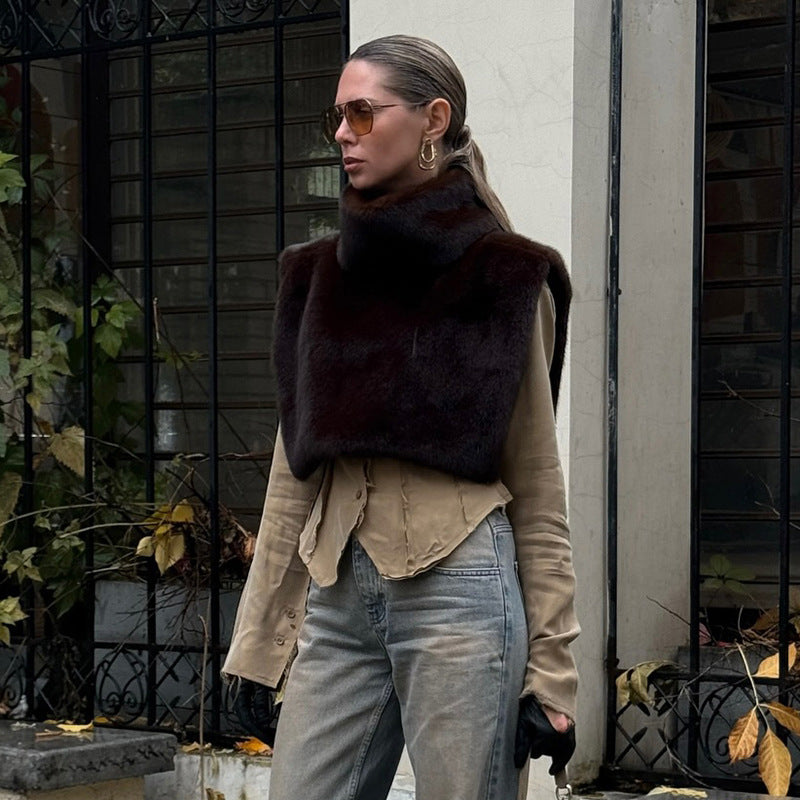 Femme Luksuriøs Faux-Fur-Cape med Høj Krave Stilla
