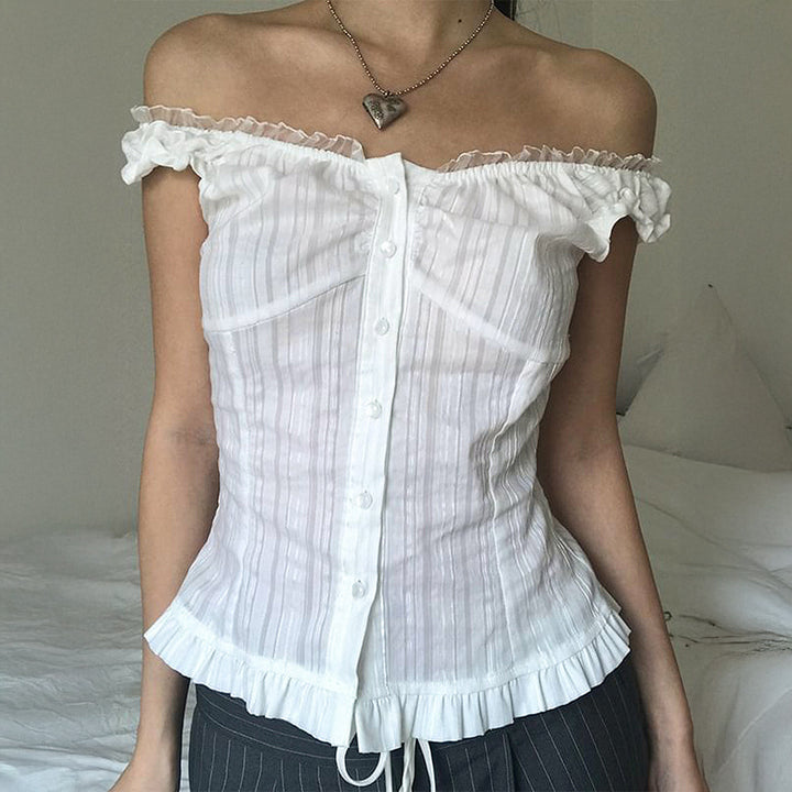 Dame Off-Shoulder Bluse med Rüschendetails og Knopliste Stilla