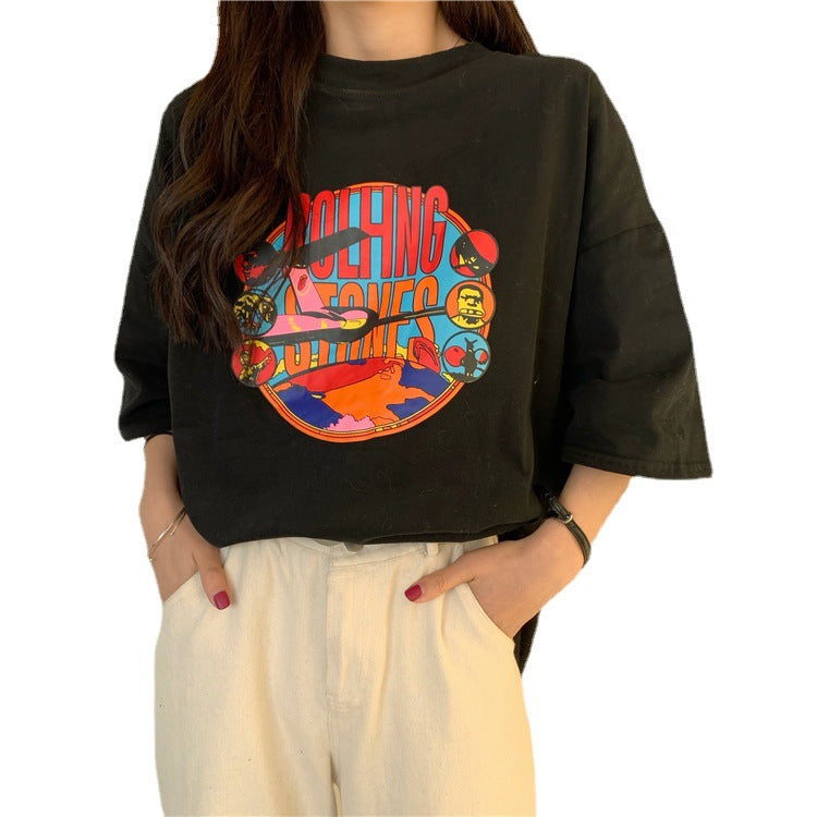 Dame Grafisk T-Shirt Kjole med Casual Snit og Moderne Design