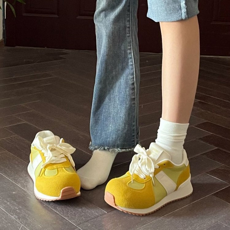 Dame mode Komfort-sneakers med åndbart overdelsmateriale og trendy design Stilla