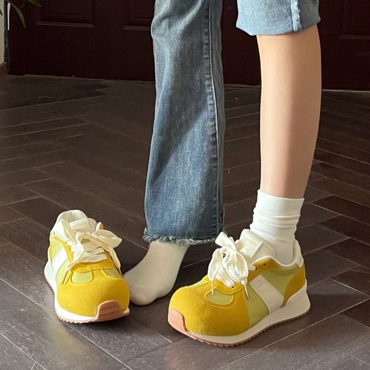 Dame mode Komfort-sneakers med åndbart overdelsmateriale og trendy design Stilla