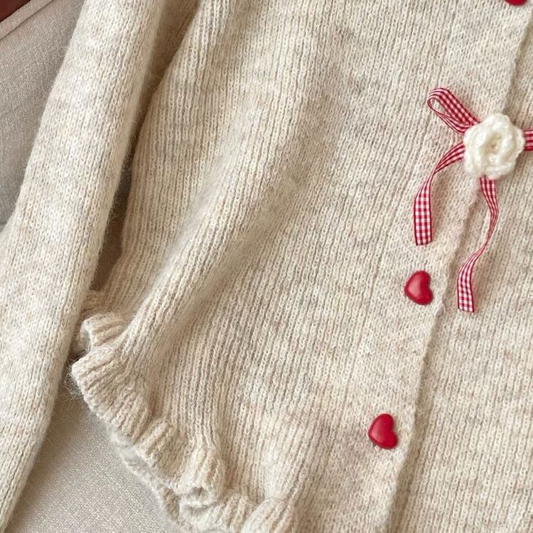 Damer cardigan med dekorative blomsterdesign Stilla