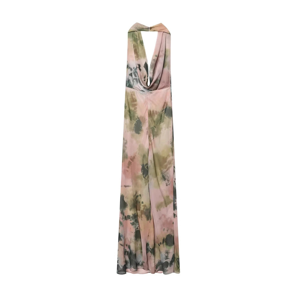 Femme Elegantes Maxi-kjole med dyb V-hals og flydende silhuet Stilla