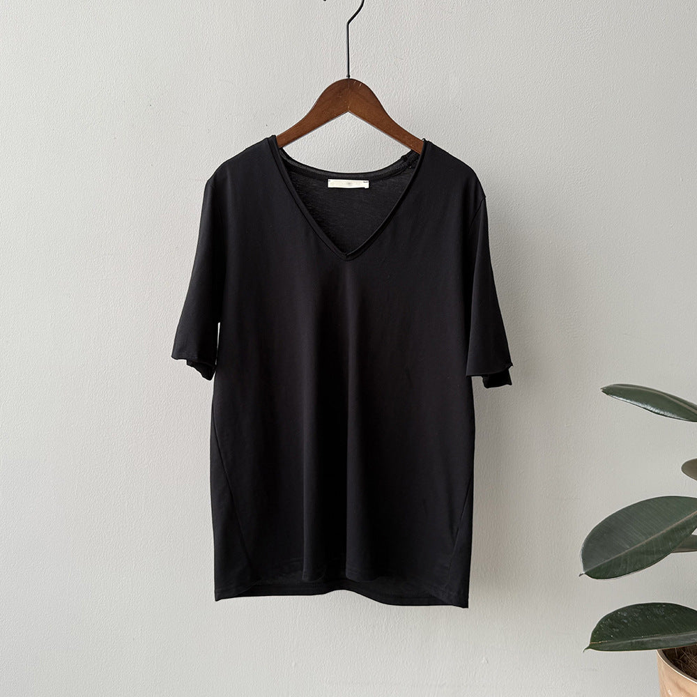 Dame V-hals T-shirt med afslappet pasform Stilla