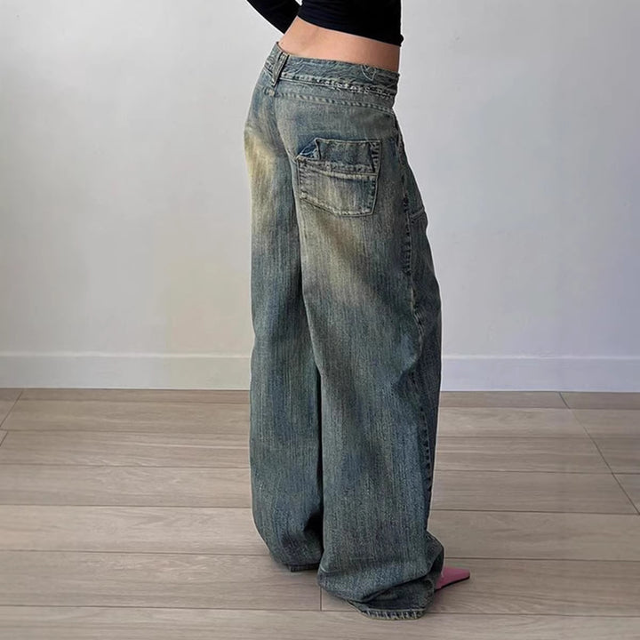 Dame brede jeans med afslappet snit og unikt design Skovae