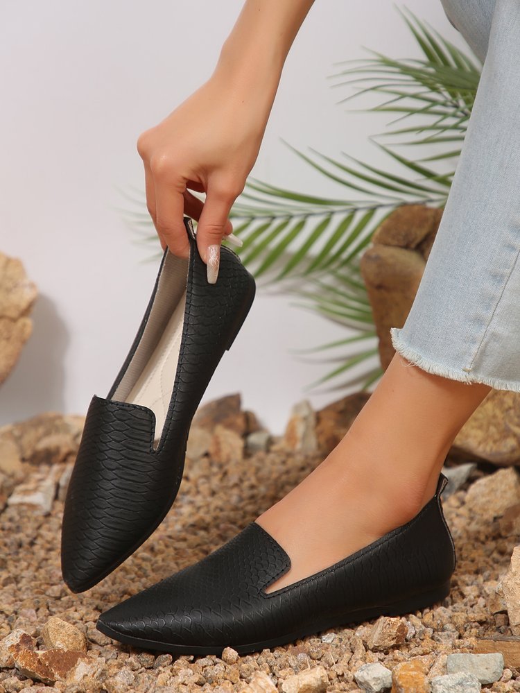 Damer Elegante Ballerinas i skællignende design med komfortabelt fodseng Stilla