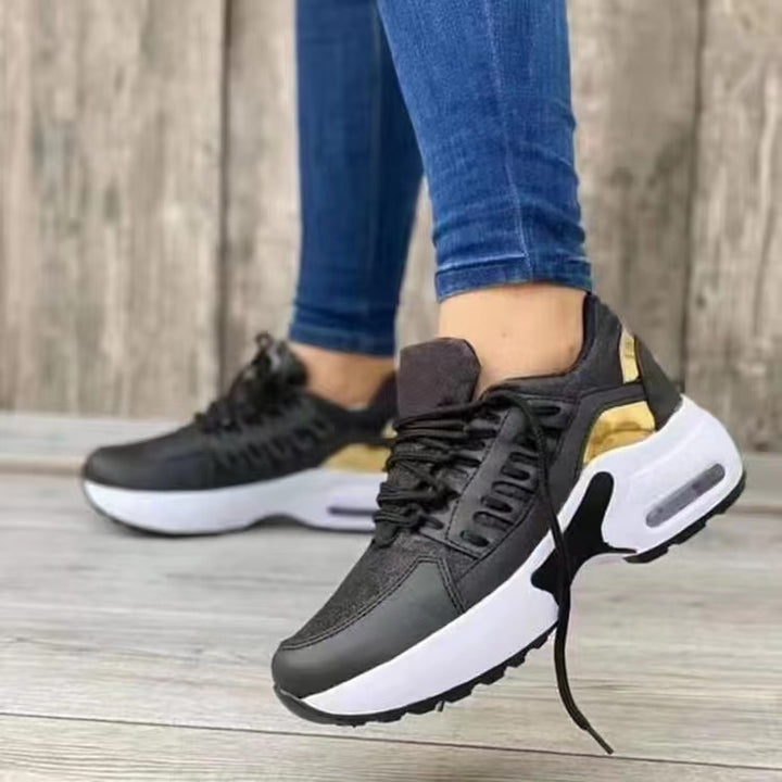 Dame Sporty Sneakers Stilla