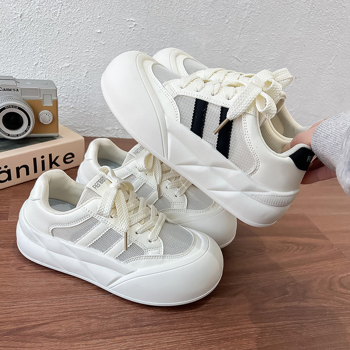 Dame sneakers i moderne design med åndbart mesh-overflade og fleksibelt såleprofil Stilla