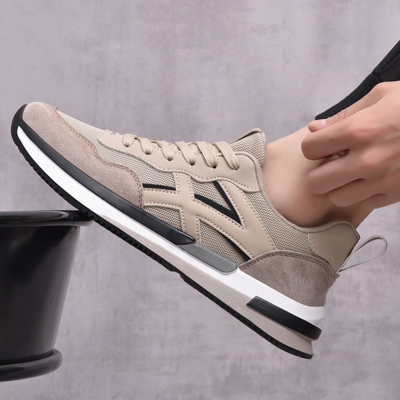 Herrer Sporty Sneakers med stødabsorberende design og åndbart overmateriale Stilla