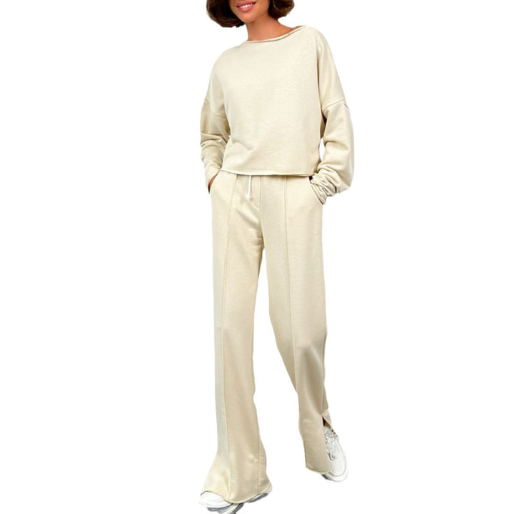 Dame casual sweatshirt og brede bukser i afslappet stil