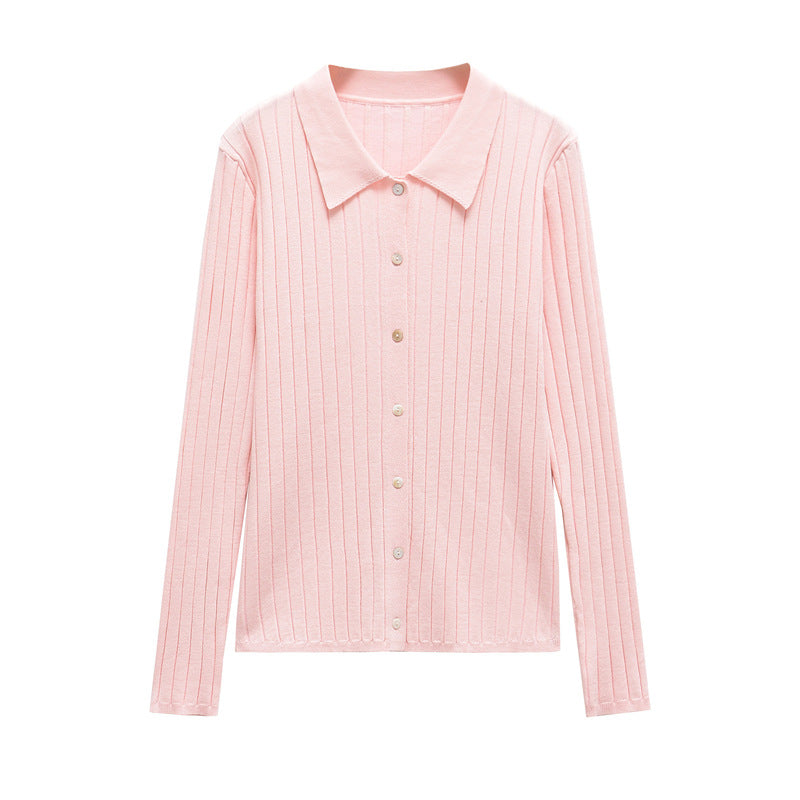 Dame fine strikbluse med elegant krave og knaplukning Stilla