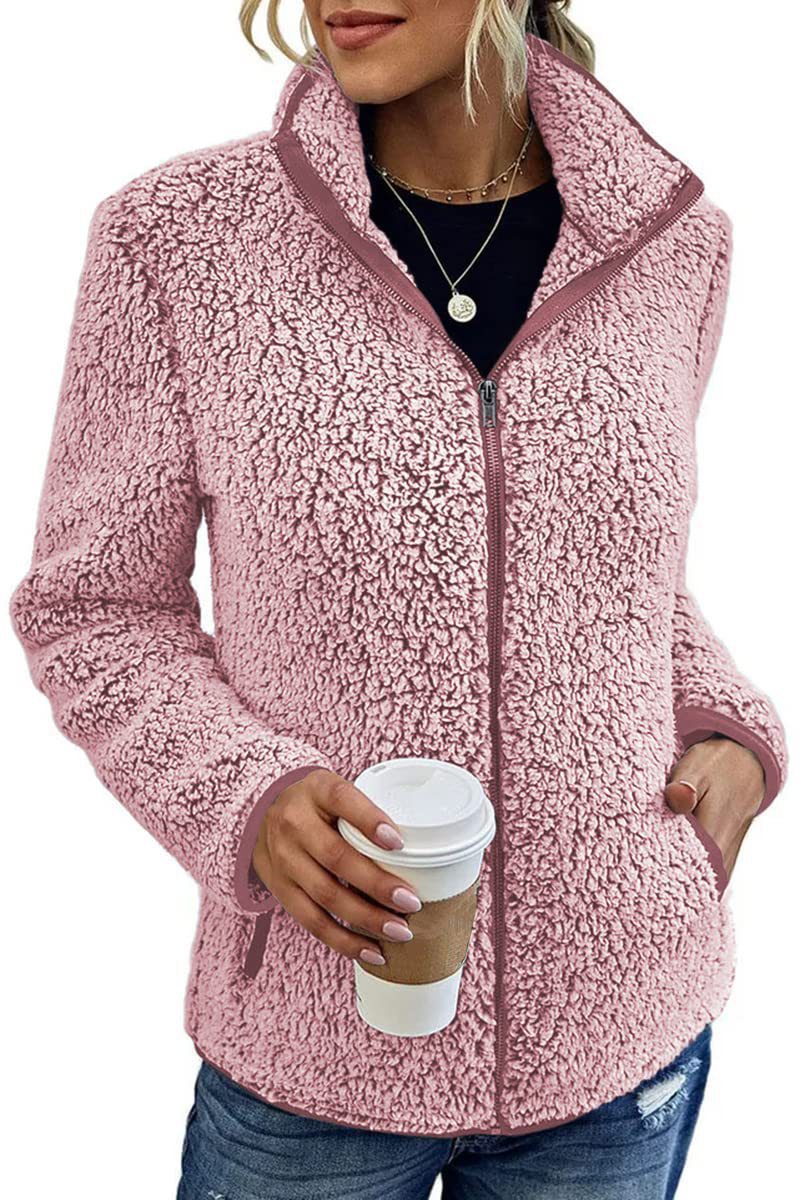 Stilla | Elegant striktrøje med trendy touch