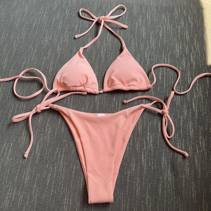 Dame Triangel-Bikini-Sæt med Justerbare Bindebånd og Ribbet Design Skovae