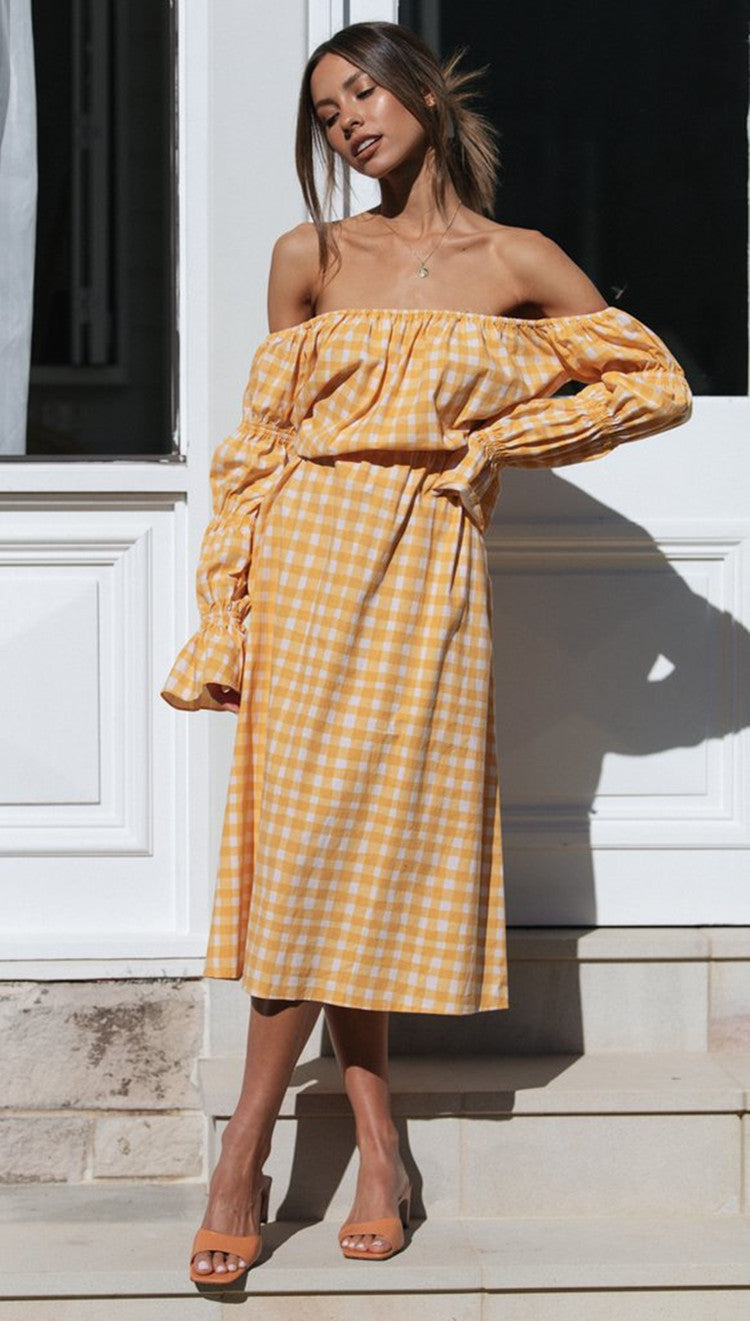 Kvinders Off-Shoulder Midi Kjole med Ternet Design og Elastisk Talje Stilla