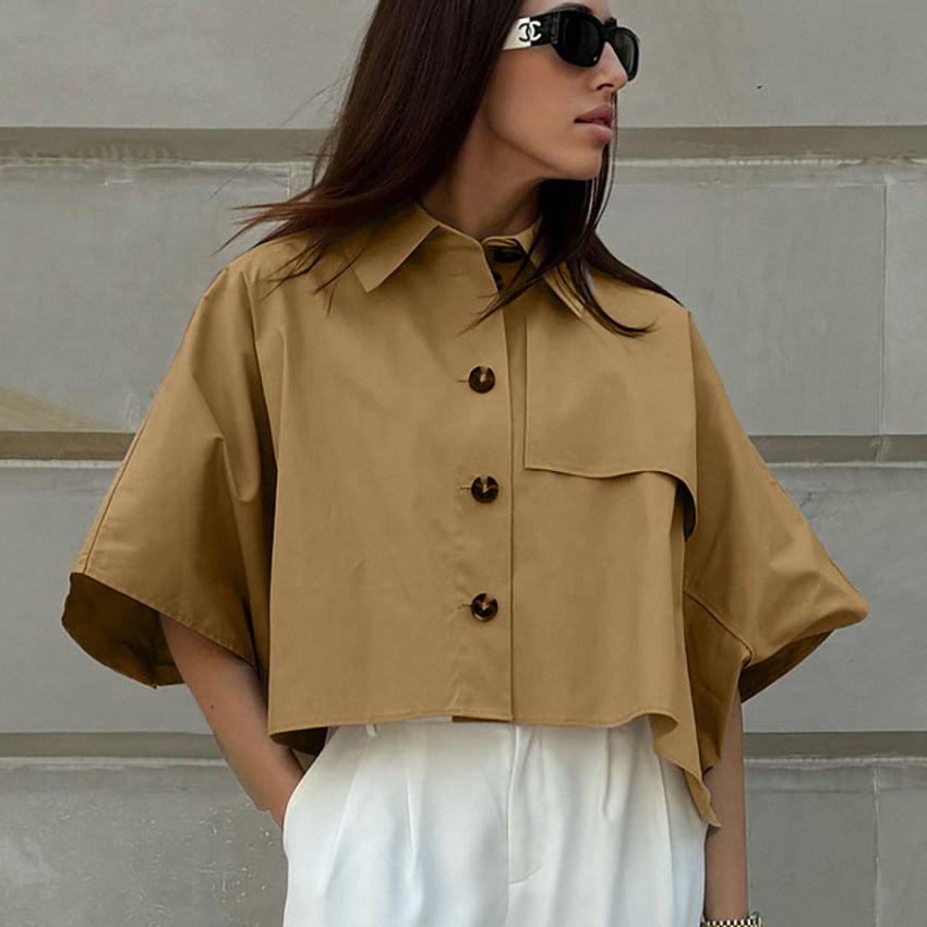 Dame elegant Oversized Bluse med asymmetrisk design og praktiske knapdetaljer Stilla