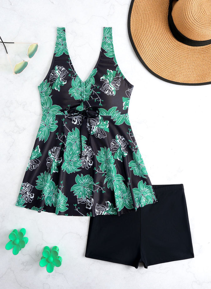 Dame Tankini med blomster wraps design og behagelige shorts Skovae