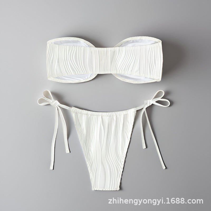 Dame Bandeau-bikini med dekorativt muslingelås Skovae
