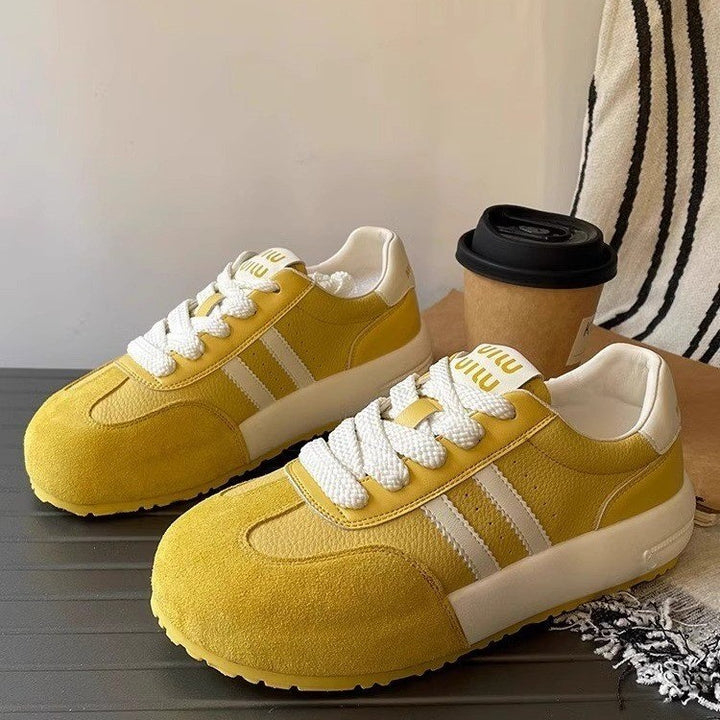 Dame Sporty Sneakers med slidstærkt overmateriale og skridsikker sål Stilla