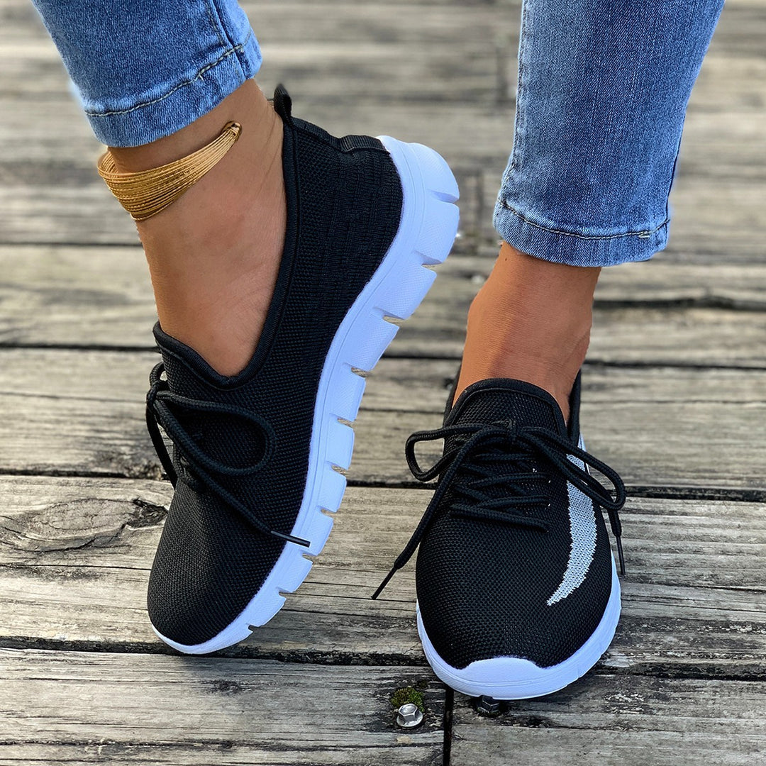 Damer Let og åndbar Sneakers med fleksibel sål Stilla