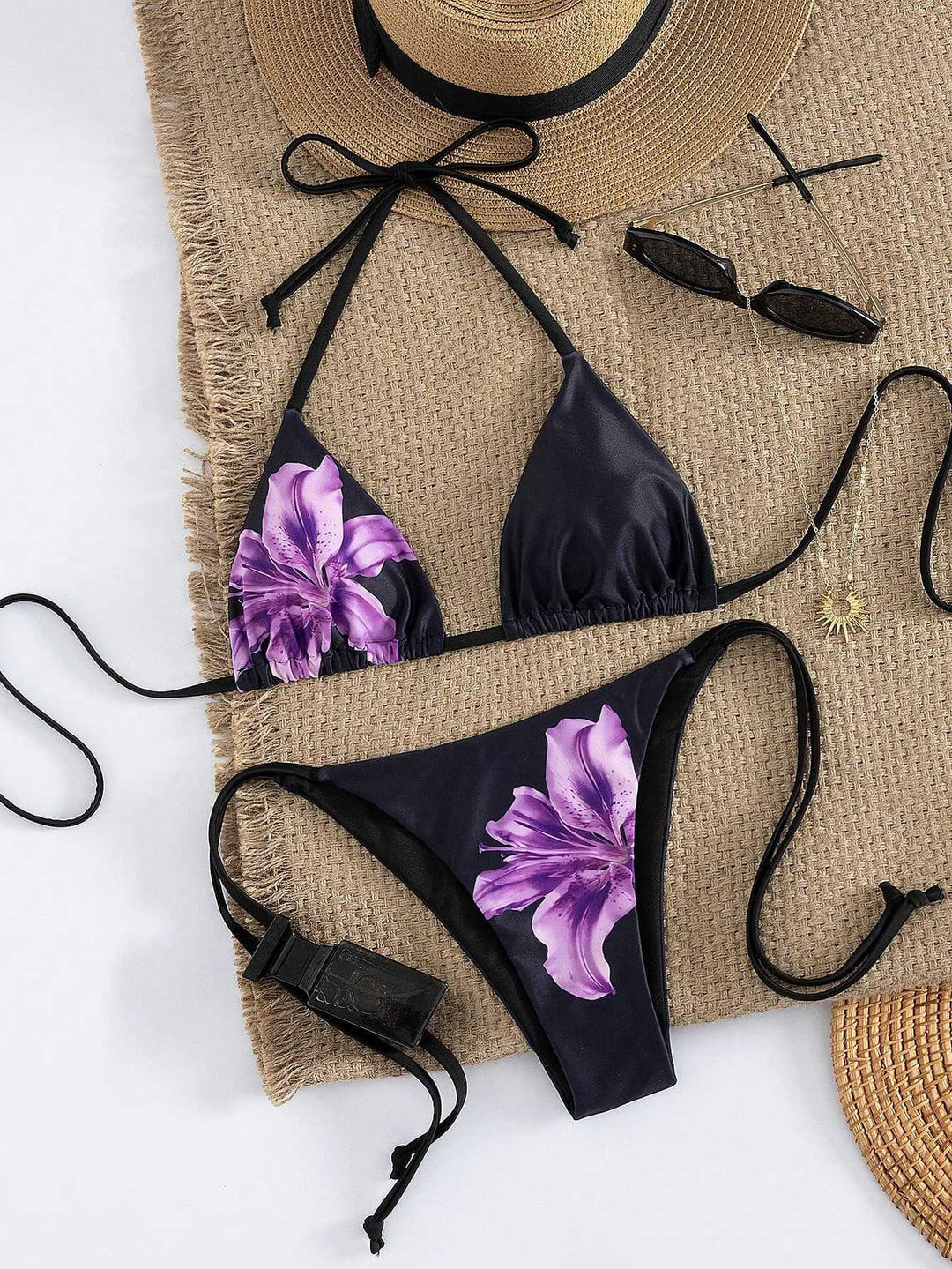 Dame Bikiniset Skovae