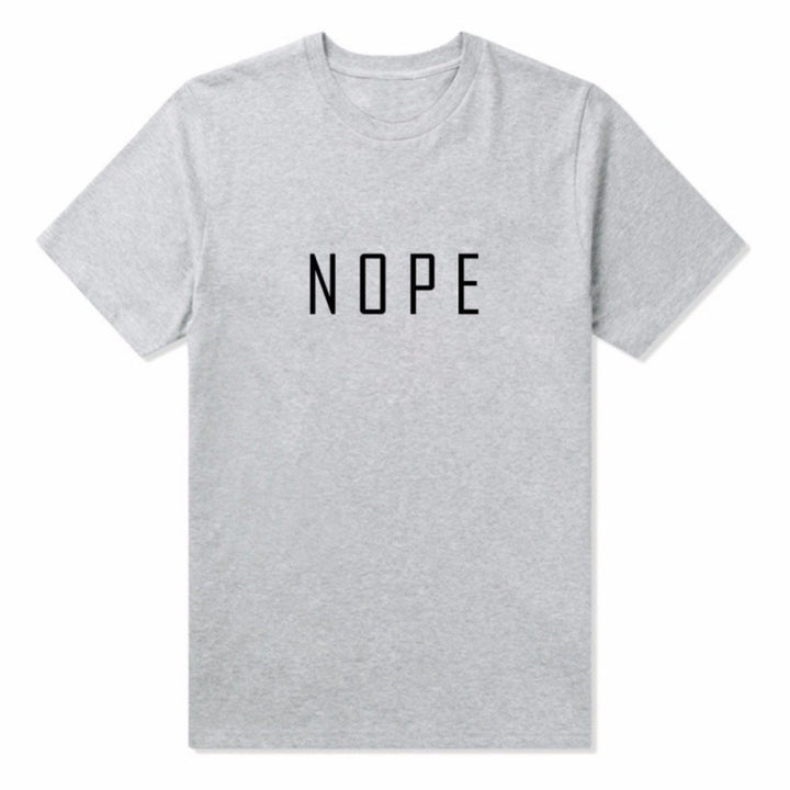 Kvinders T-shirt med moderne iøjnefaldende skrifttype Stilla