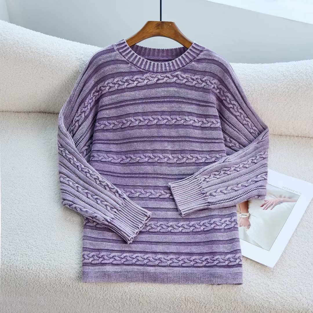 Kvindernes chunky striktrøje med fashionable kabelmønster og afslappet pasform Stilla