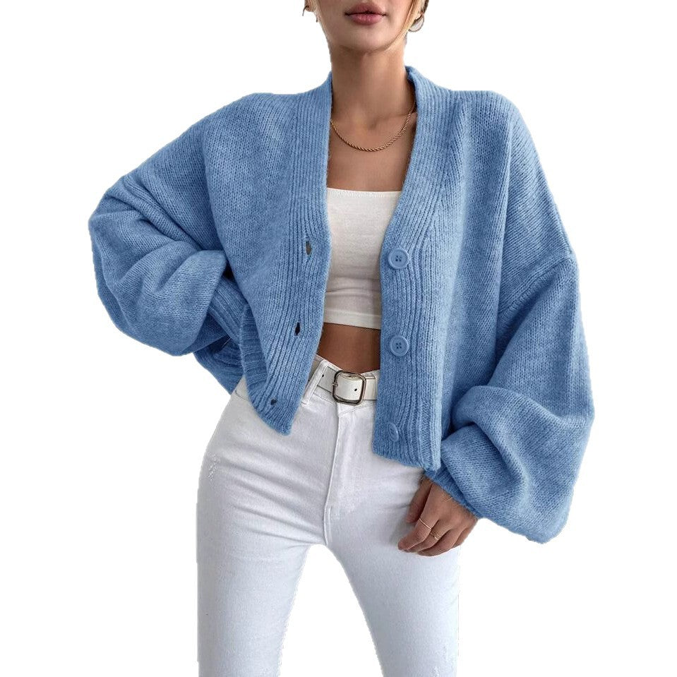 Women’s casual chunky knit cardigan with button-up design and voluminous sleeves Stilla